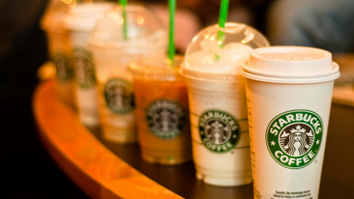 第37972853A号“啡快；STARBUCKS NOW”商标准予注册的决定