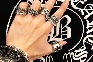 第44524035号“SYTM KELUOXIN CHROMEHEARTS”商标不予注册的决定